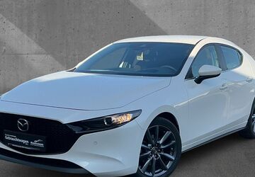 Mazda 3 18.725 km 18.790 &euro; Schwerin 19057
