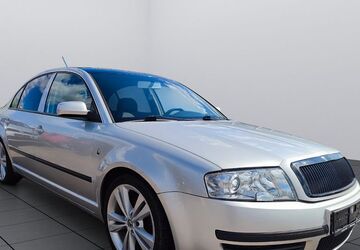 Skoda Superb 230.975 km 4.999 &euro; Wittenburg 19243
