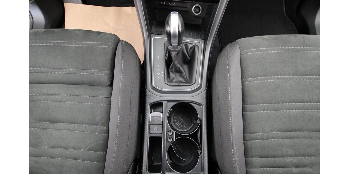 VW Touran 1.6 TDI BMT 7-DSG Comfortline NAVI+ACC 151.032 km 14.500 &euro; Hagenow 19230