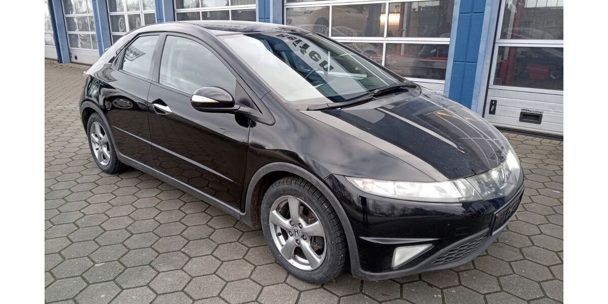 Honda Civic 213.000 km 4.450 &euro; Schwerin 19061