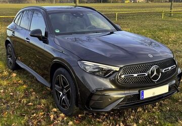 Mercedes-Benz GLC 300 8.500 km 67.900 &euro; Hagenow 19230
