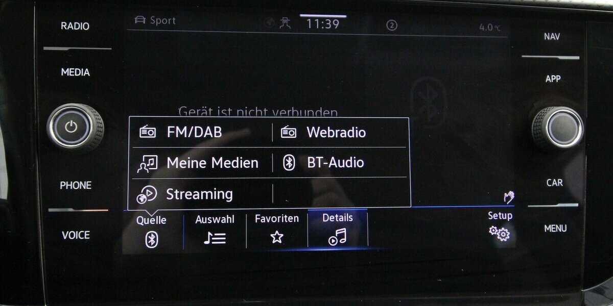 VW T-Cross TSI OPF Active LED+NAVI+KAMERA+ACC 47.327 km 19.900 &euro; Hagenow 19230