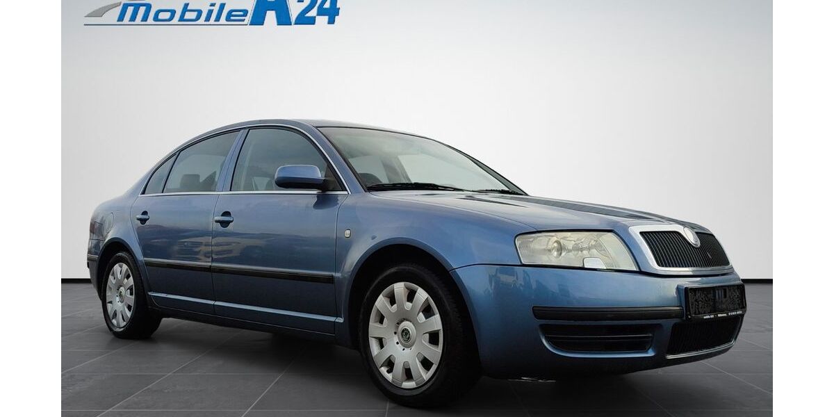 Skoda Superb 206.224 km 4.499 &euro; Wittenburg 19243