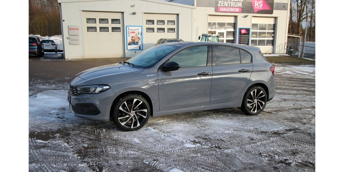 Fiat Tipo Hatchback City Sport KAMERA+AHK+LED+ALU18 28.429 km 15.900 &euro; Hagenow 19230