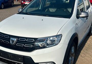 Dacia Sandero 36.200 km 12.450 &euro; Hagenow 19230