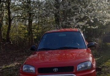Toyota RAV 4 153.000 km 8.850 &euro; Hagenow 19230