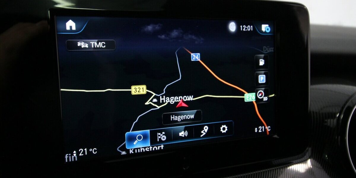 Mercedes-Benz V 220 d Edition lang PANO-DACH+LED+NAVI+KAMERA 95.519 km 44.700 &euro; Hagenow 19230