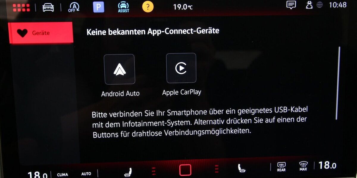 VW Passat Variant 1.5 eTSI 7-DSG Business LED+AHK 21.136 km 32.900 &euro; Hagenow 19230