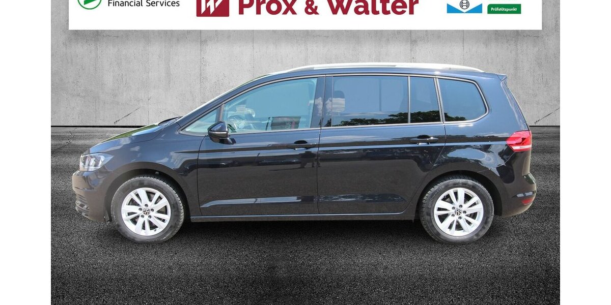 VW Touran 1.5 TSI 7-DSG Comfortline 7-SITZ+NAVI+AHK 25.069 km 32.790 &euro; Hagenow 19230