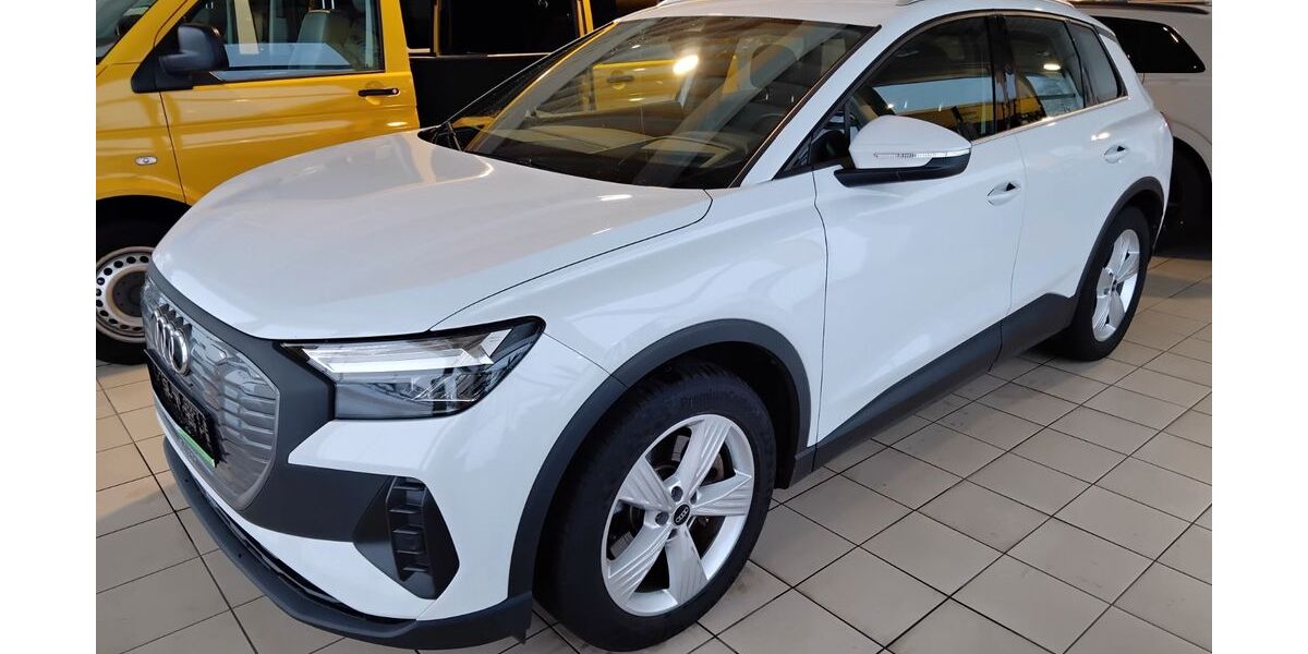 Audi Q4 e-tron 46.000 km 29.990 &euro; Brüsewitz 19071