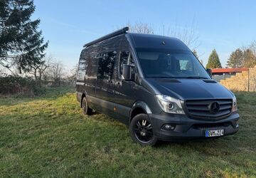 Mercedes-Benz Sprinter 111.900 km 29.900 &euro; Veelböken 19205