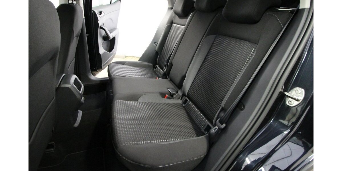 VW T-Cross TSI OPF Active LED+NAVI+KAMERA+ACC 41.681 km 19.900 &euro; Hagenow 19230