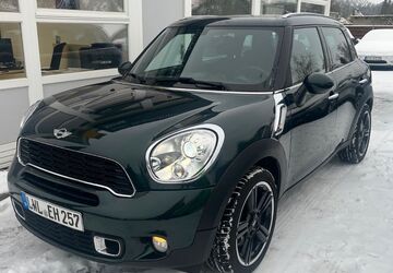 Mini Countryman S (Cooper) 48.000 km 10.490 &euro; Schwerin 19055