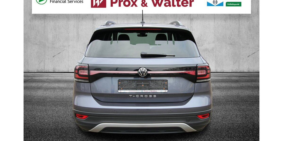 VW T-Cross TSI OPF 7-DSG Active LED+NAVI+KAMERA+ACC 62.327 km 20.900 &euro; Hagenow 19230