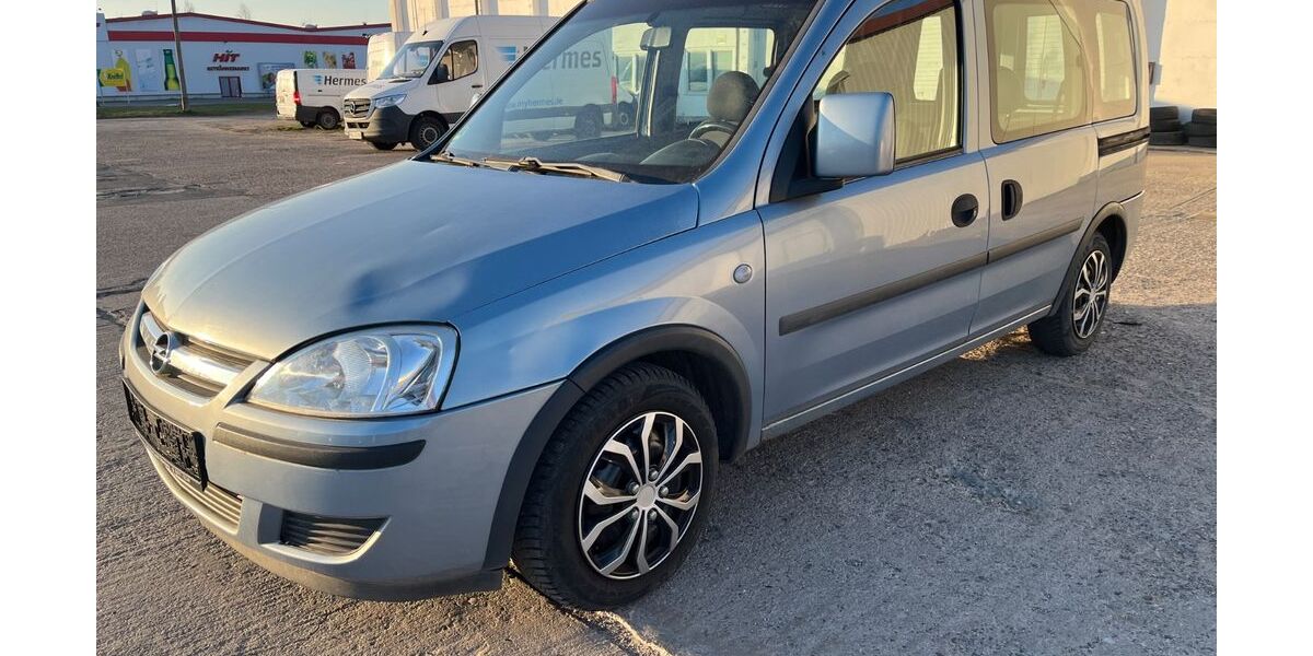 Opel Combo 290.000 km 2.500 &euro; Schwerin 19061