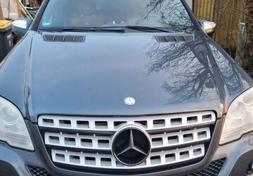 Mercedes-Benz ML 450 396.000 km 6.700 &euro; Bülow 19089