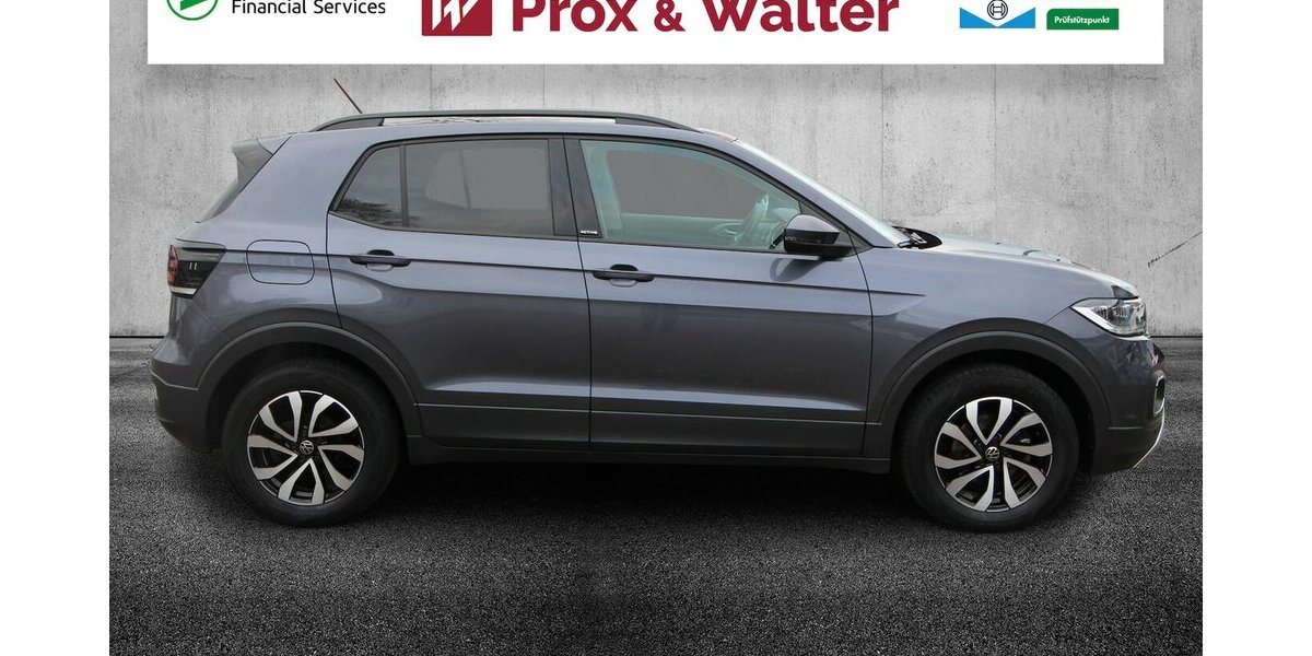 VW T-Cross TSI OPF Active LED+NAVI+KAMERA+ACC 47.327 km 19.900 &euro; Hagenow 19230