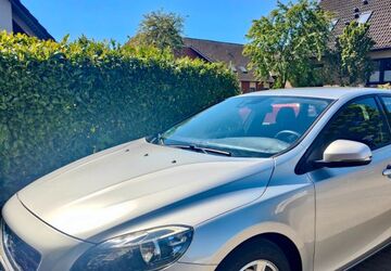 Volvo V40 93.000 km 12.222 &euro; Schwerin 19053