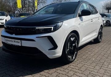 Opel Grandland (X) 14.611 km 34.990 &euro; Wismar 23970