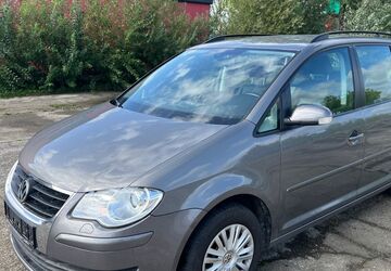 VW Touran 186.000 km 5.990 &euro; Schwerin 19061