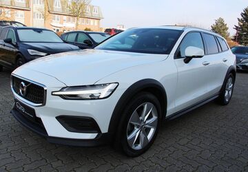 Volvo V60 79.824 km 31.990 &euro; Pampow 19075