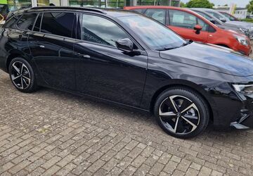 Opel Astra 22.353 km 26.990 &euro; Schwerin 19055