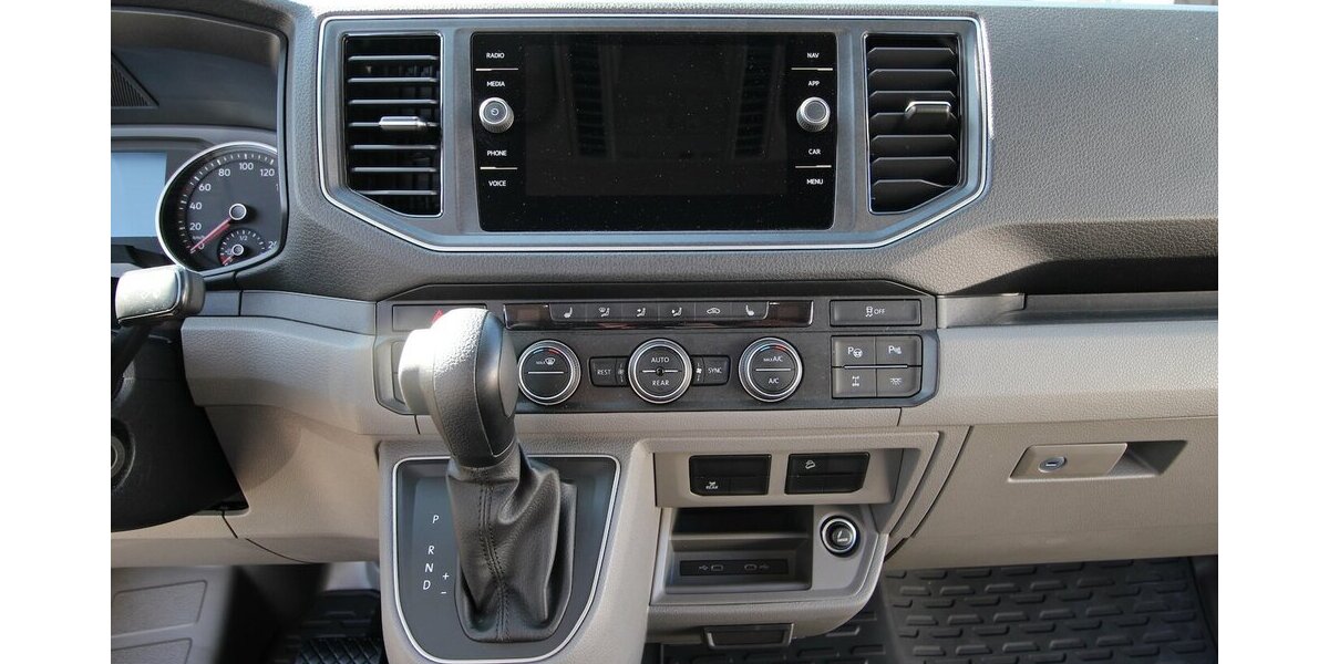 VW Crafter 35 DOKA 6-SITZ 2.0 TDI 4M 8-Automatik 26.207 km 68.500 &euro; Hagenow 19230