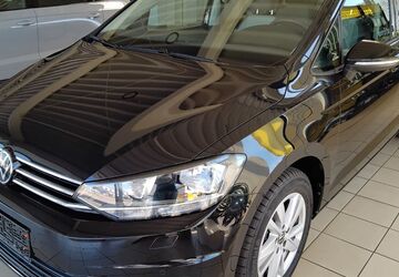 VW Touran 22.960 km 32.990 &euro; Brüsewitz 19071