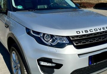Land Rover Discovery Sport 127.600 km 15.699 &euro; Schwerin 19057