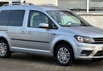 VW Caddy 133.000 km 14.450 &euro; Bandenitz 19230