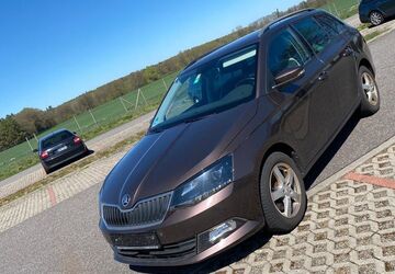 Skoda Fabia 234.000 km 4.400 &euro; Wismar 23966