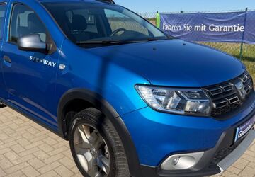 Dacia Sandero 90.042 km 7.799 &euro; Wismar 23970