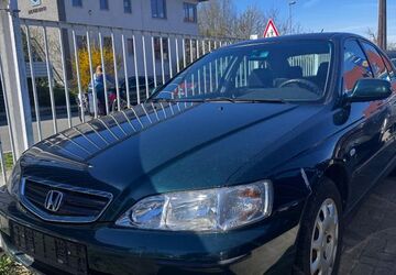 Honda Accord 145.000 km 1.599 &euro; Schwerin 19061