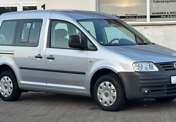 VW Caddy 249.000 km 5.950 &euro; Bandenitz 19230