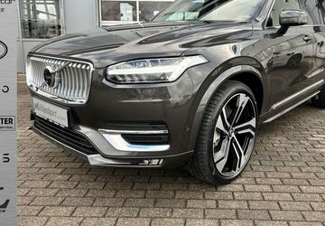 Volvo XC90 7.500 km 74.900 &euro; Schwerin 19057