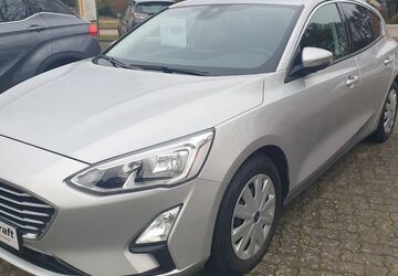 Ford Focus 56.123 km 14.490 &euro; Schwerin 19055