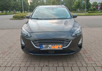Ford Focus 182.000 km 7.900 &euro; Schwerin 19061
