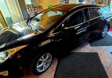 Hyundai i40 187.000 km 5.550 &euro; Metelsdorf 23972