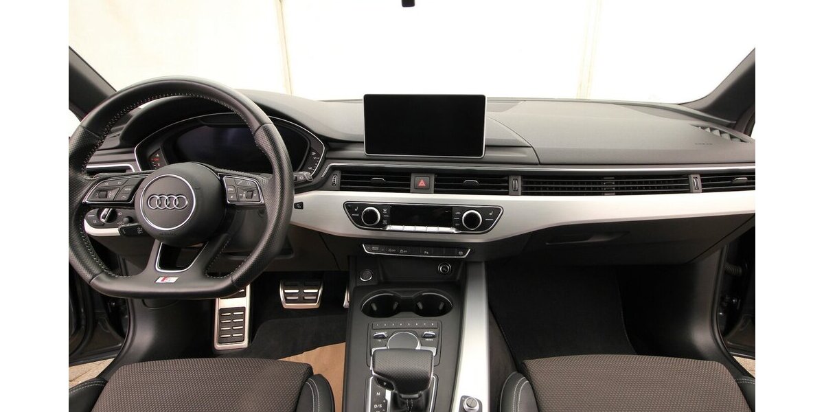 Audi A4 Avant TFSI S-tronic Sport Ultra S-Line Plus 150.399 km 17.900 &euro; Hagenow 19230