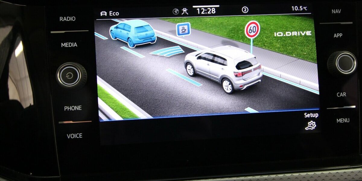 VW T-Cross TSI OPF 7-DSG Active LED+NAVI+KAMERA+ACC 62.327 km 20.900 &euro; Hagenow 19230