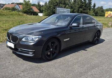 BMW 750 151.000 km 24.500 &euro; Pampow 19075