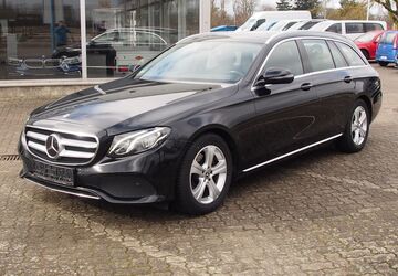 Mercedes-Benz E 220 144.156 km 21.998 &euro; Pampow 19075