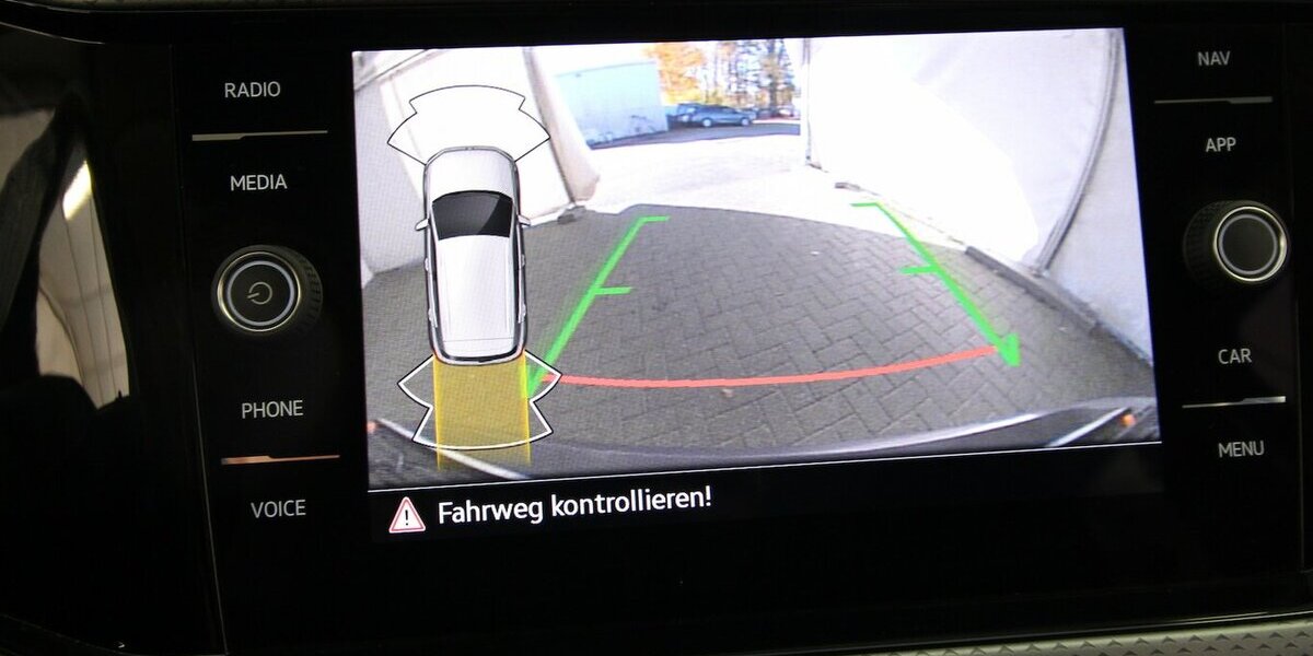 VW T-Cross TSI OPF 7-DSG Active LED+NAVI+KAMERA+ACC 62.327 km 20.900 &euro; Hagenow 19230