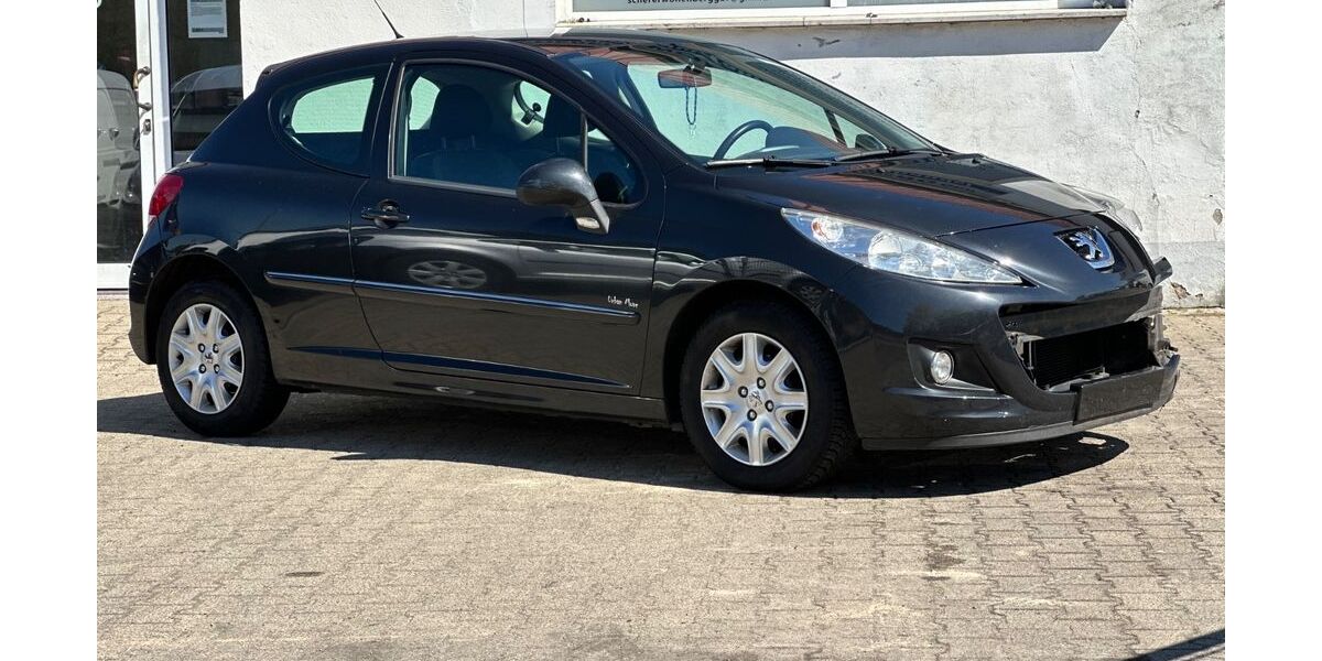 Peugeot 207 156.000 km 1.550 &euro; Bandenitz 19230