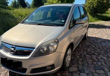 Opel Zafira 221.488 km 3.200 &euro; Wittenburg 19243