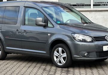 VW Caddy 205.000 km 8.450 &euro; Bandenitz 19230