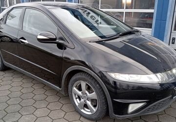 Honda Civic 213.000 km 4.450 &euro; Schwerin 19061