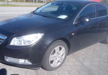 Opel Insignia 198.000 km 5.950 &euro; Schwerin 19061