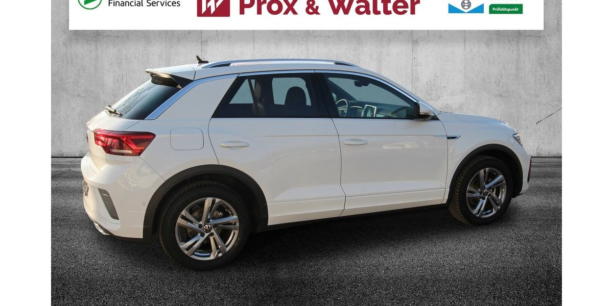VW T-Roc TSI R-Line LED+ACC+SITZHEIZUNG 22.040 km 24.900 &euro; Hagenow 19230