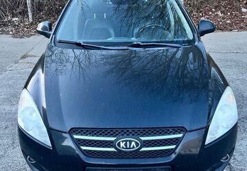 Kia Andere 415.000 km 999 &euro; Dorf Mecklenburg/Karow 23972